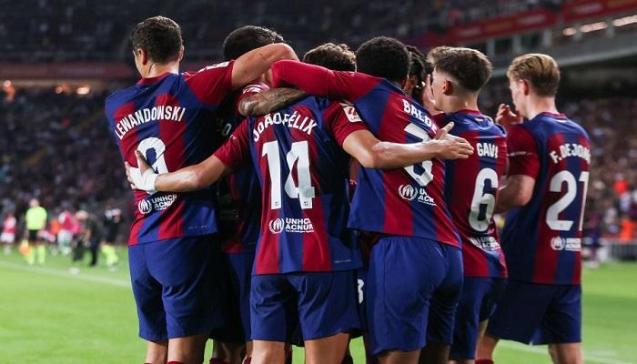 الناقلة ومعلق مباراة برشلونة وأنتويرب بدوري أبطال أوروبا 2024